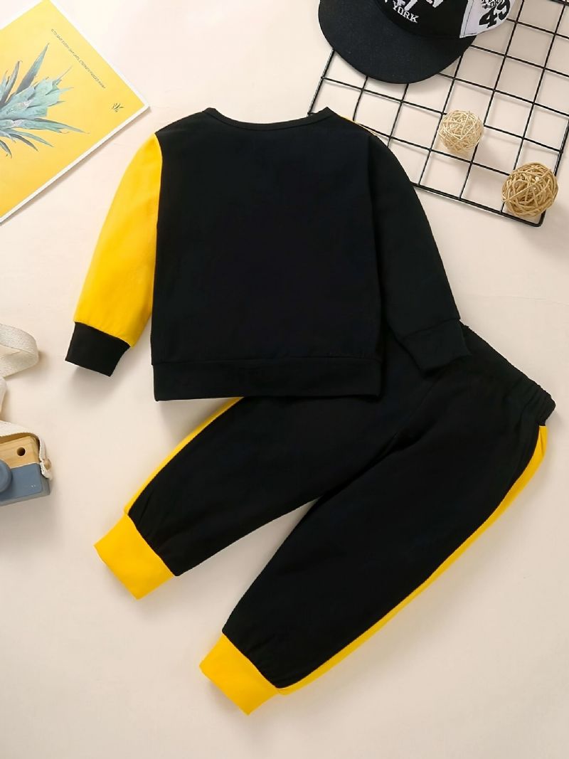 2ks Děťátko Chlapci Letter Print Pullover S Kulatým Výstřihem Mikina S Dlouhým Rukávem A Sestřihové Kalhoty Set Dětské Oblečení