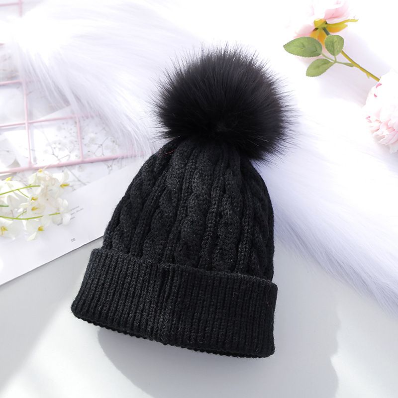 Dětské Dívčí Čepice S Pomlázkou Decor Beanie